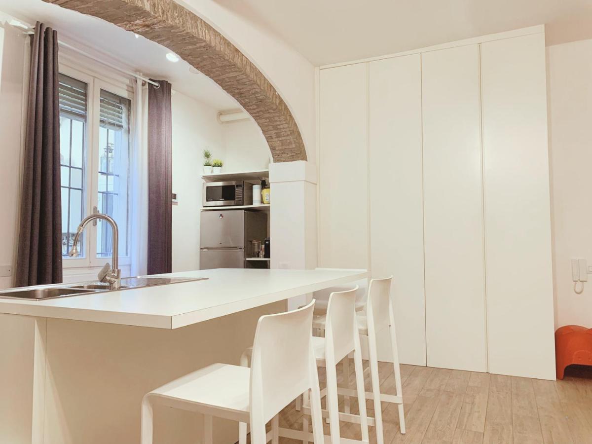 Premium Apartment In The City Center - Via Orfeo 12 Болонья Экстерьер фото
